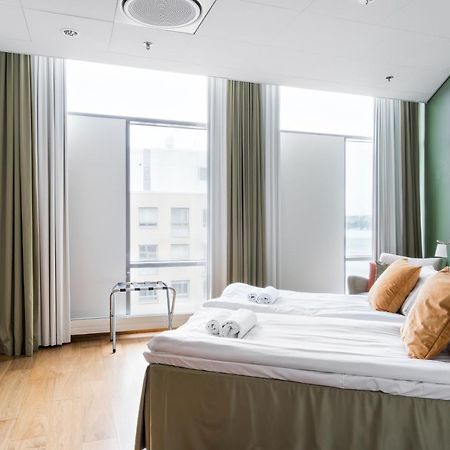 Hiisi Hotel Helsinki Jaetkaesaari Екстер'єр фото