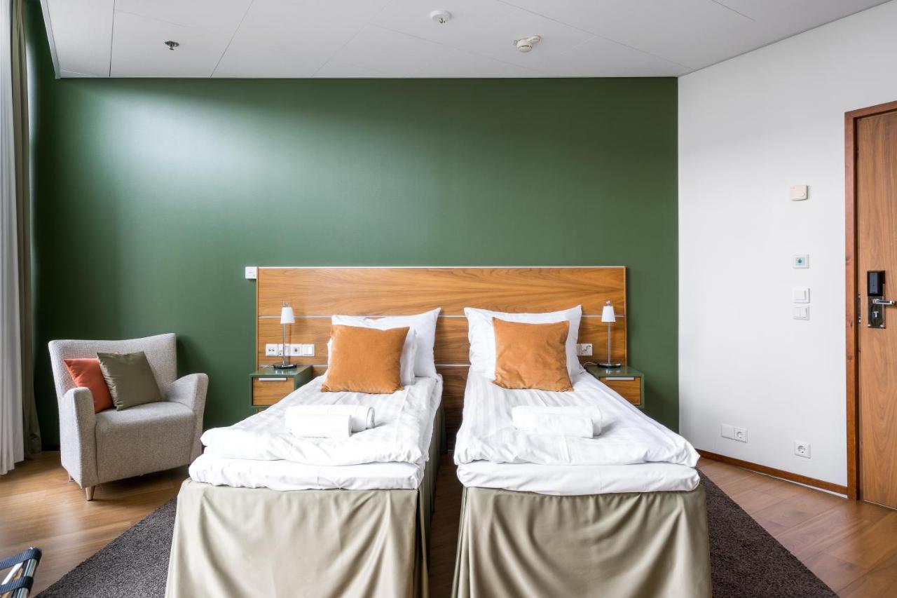 Hiisi Hotel Helsinki Jaetkaesaari Екстер'єр фото