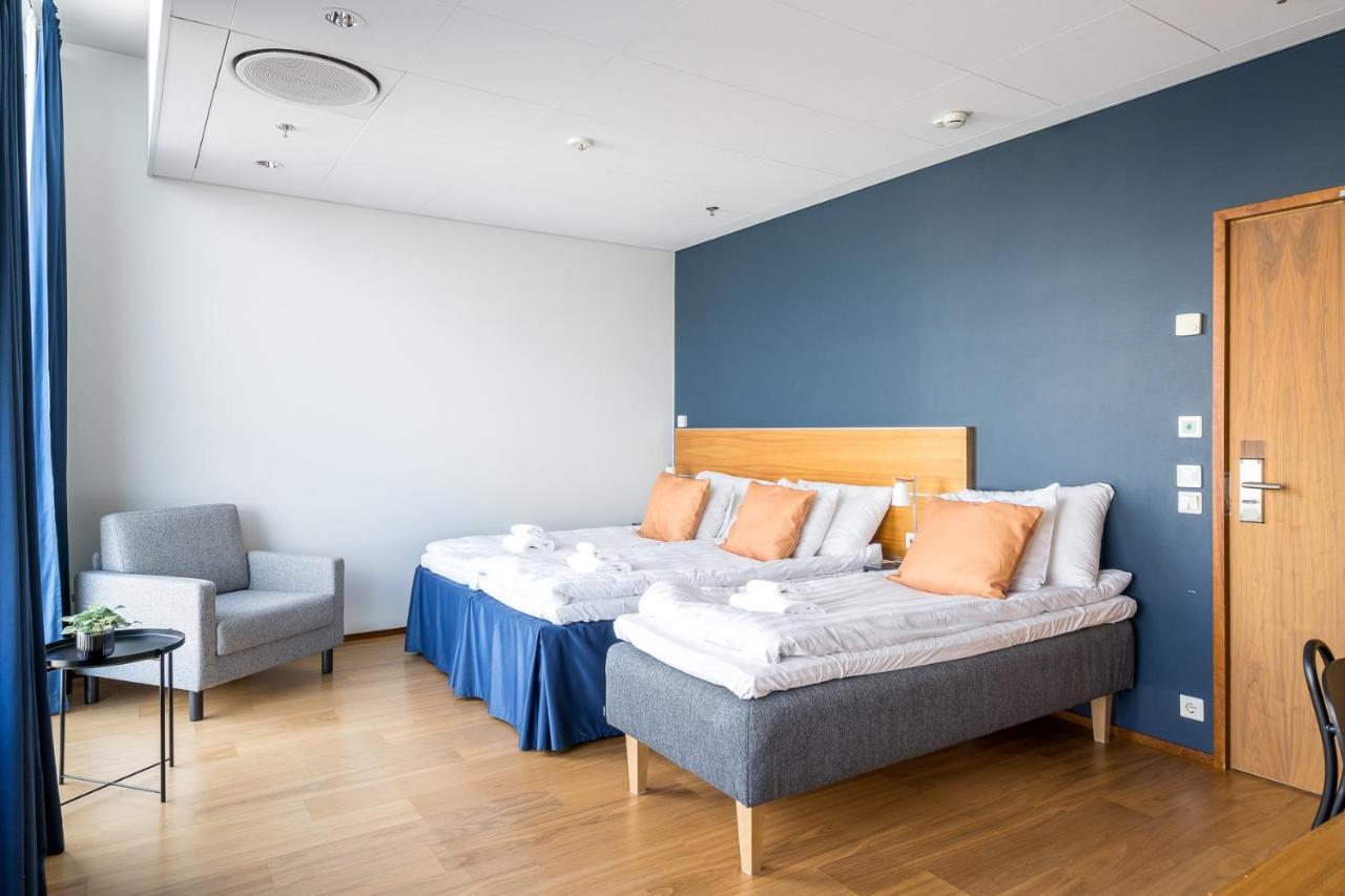 Hiisi Hotel Helsinki Jaetkaesaari Екстер'єр фото