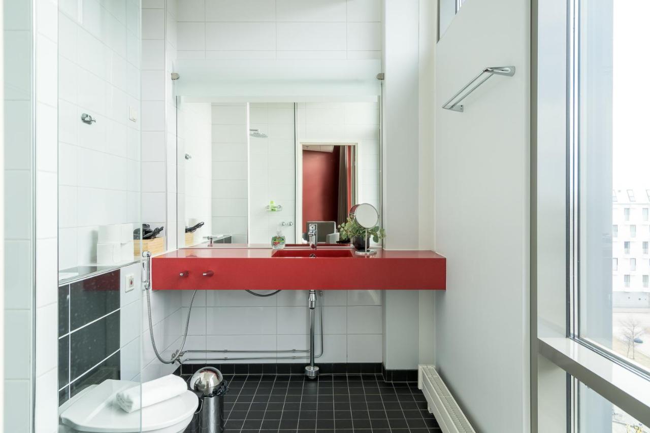 Hiisi Hotel Helsinki Jaetkaesaari Екстер'єр фото