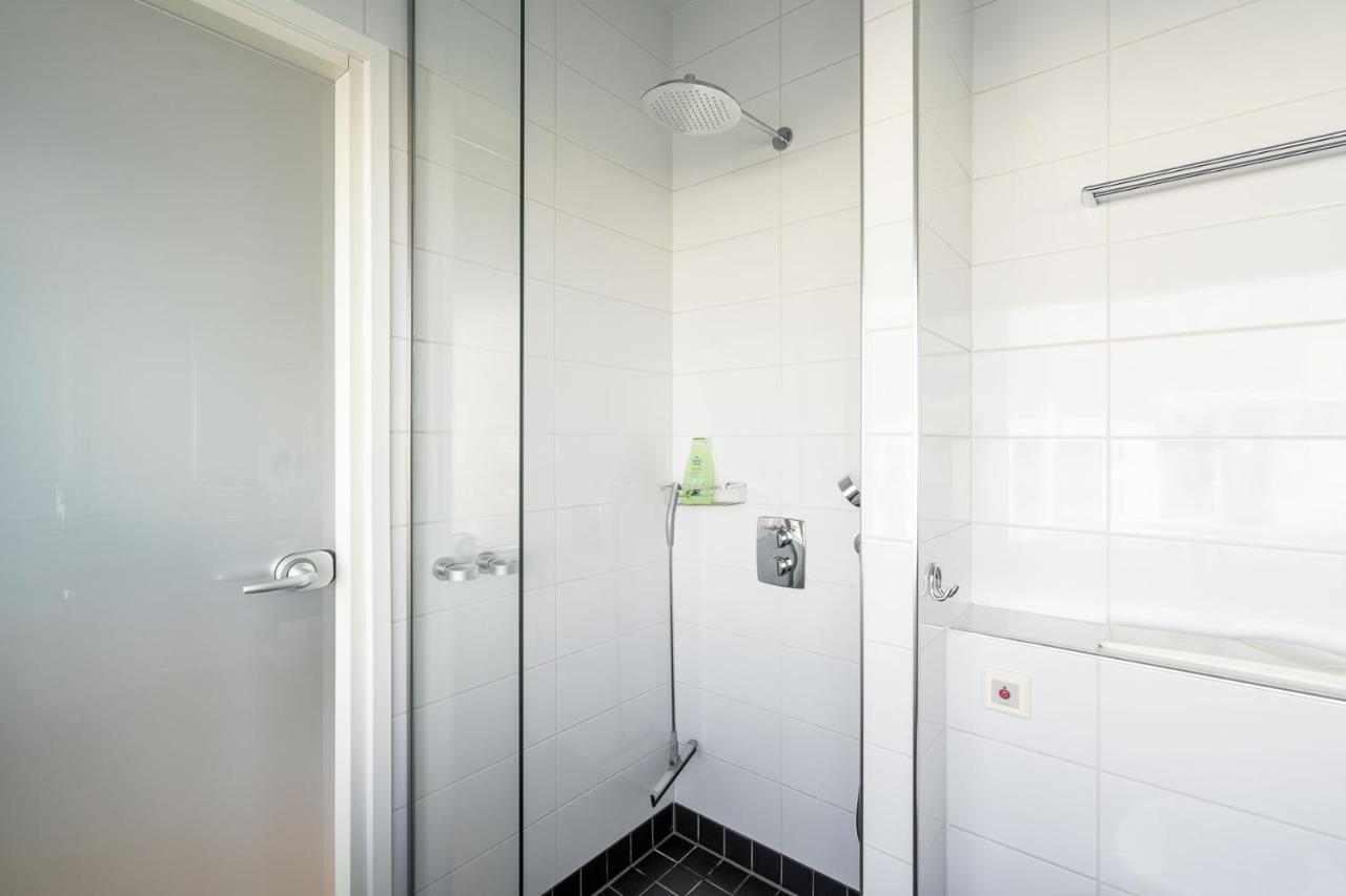 Hiisi Hotel Helsinki Jaetkaesaari Екстер'єр фото