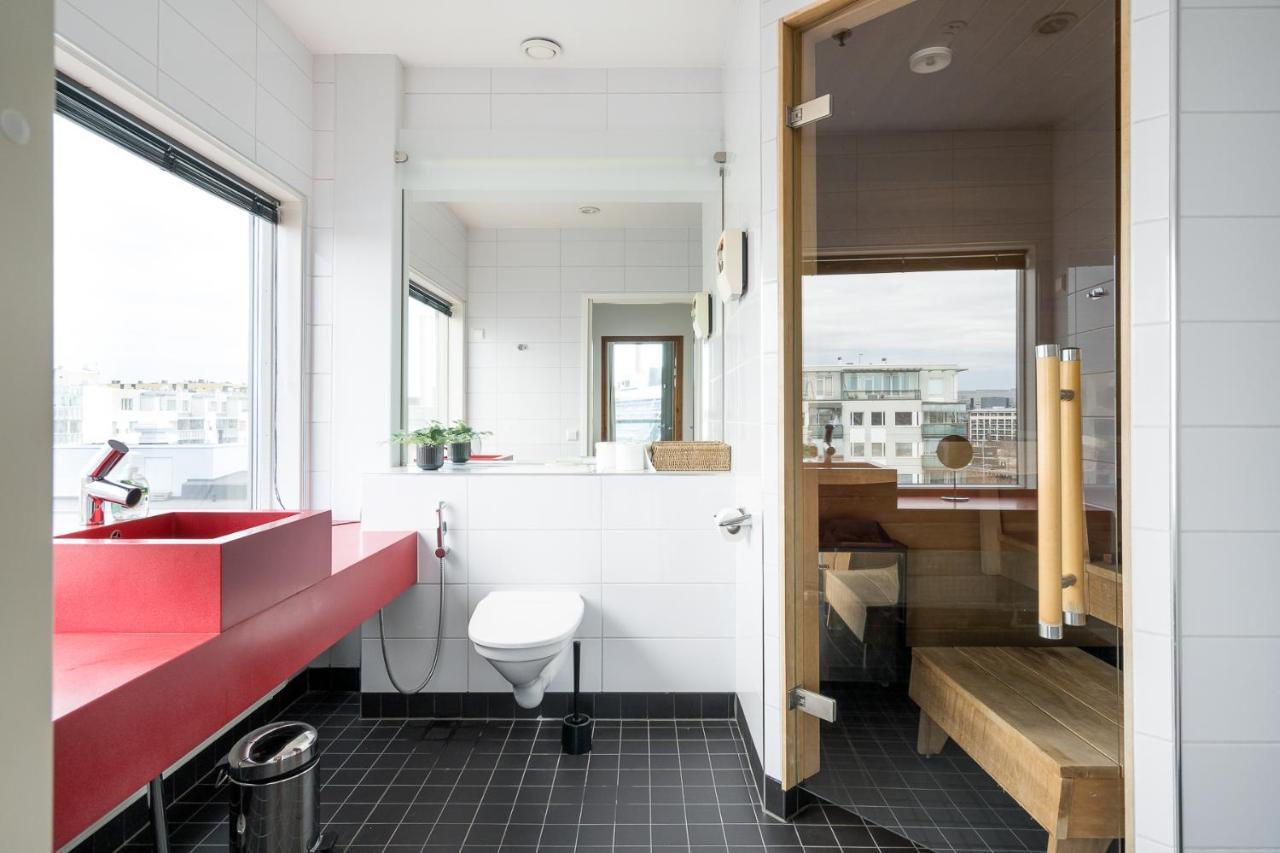 Hiisi Hotel Helsinki Jaetkaesaari Екстер'єр фото